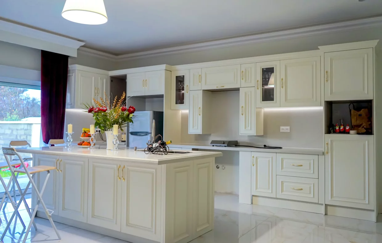 Cuisine classique MZ furniture sur mesure
