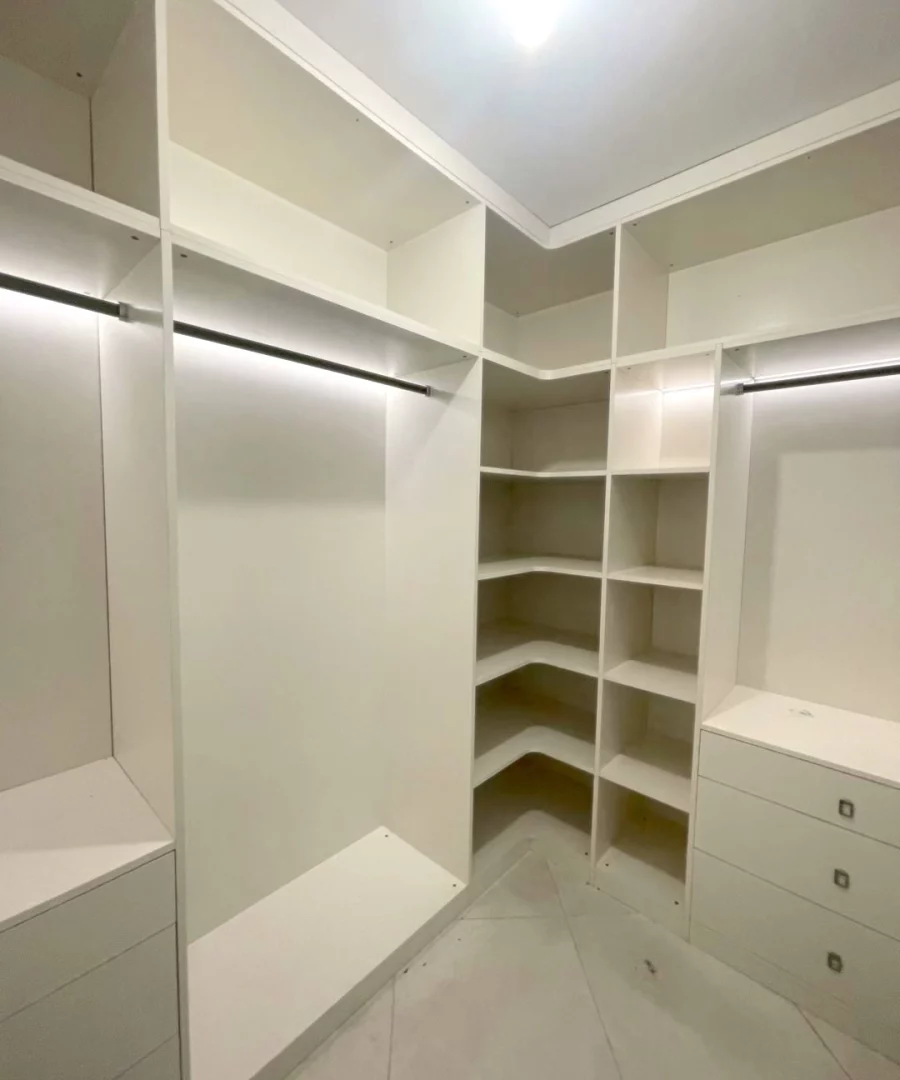 Projet à Bordeaux de la chambre 2023 MZ furniture sur mesure